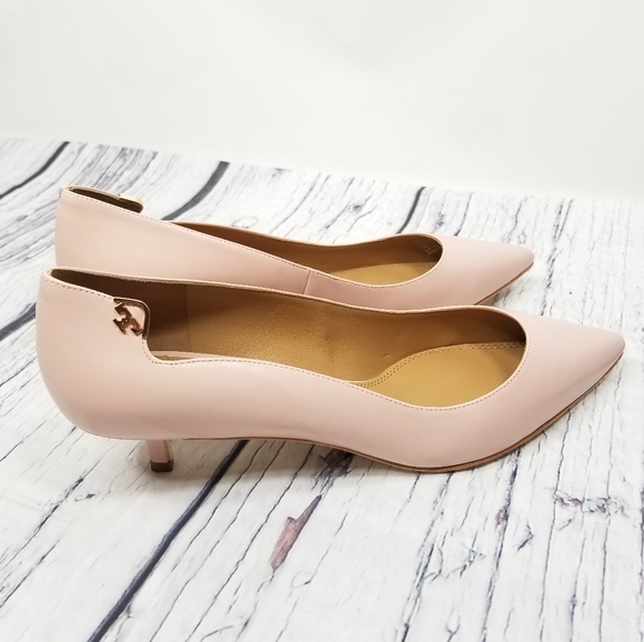 Tory Burch Elizabeth Pointed Toe Leather Pump - Picture 4 of 6